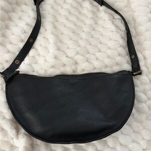 Lyons Leather Co Queen Bee Bag